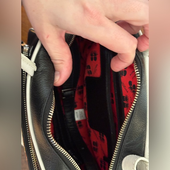 NWT Min & Mon Marino Medium Crossbody Bag in Herocity Print - Picture 8 of 11